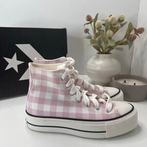 Converse Chuck Taylor All Star High Top Sneaker White/Lilac Women 6 NWB